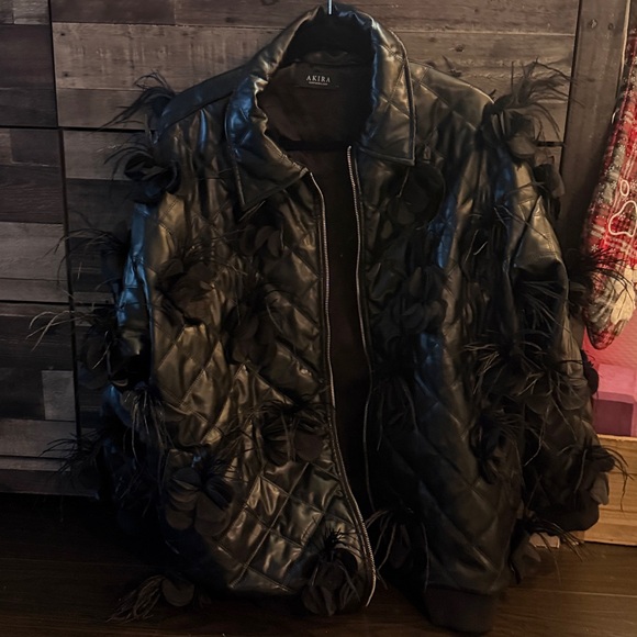 AKIRA Black Quilted Puffer with Floral Details - Picture 5 of 9